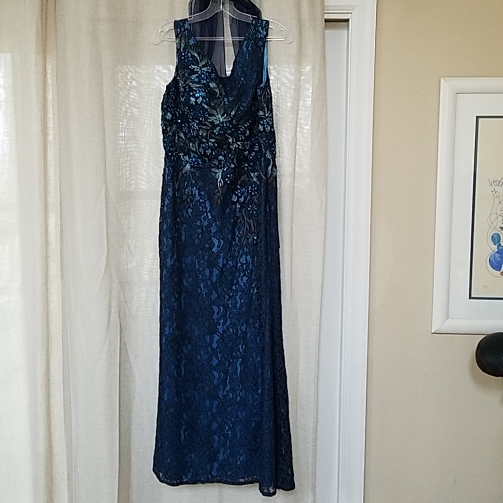 Cameron Blake blue gown Size 12
